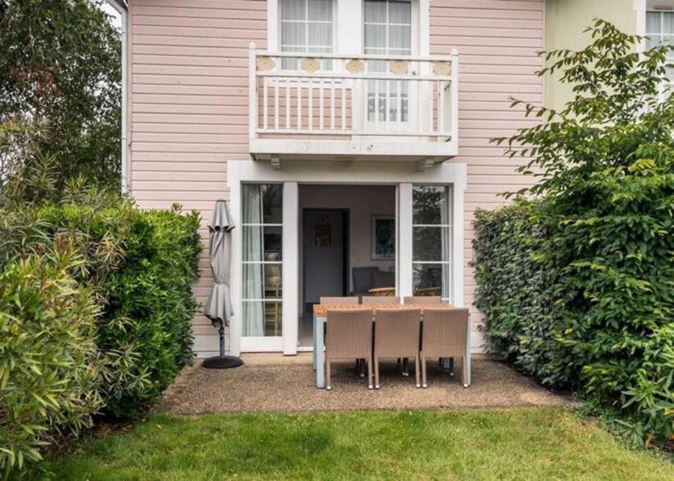 Charmante Maison De Vacances Avec Acces Piscine Talmont-Saint-Hilaire Eksteriør bilde